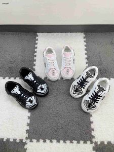 Top baby sneakers glanzende sieraden decoratie kinderschoenen maat 26-35 doosbeveiliging meisjes casual board schoenen jongens schoenen 24 april