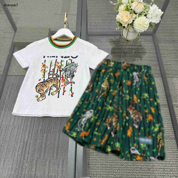 Top Summer Summer Boys Supers Trajes para niños Diseñador Tamaño de ropa 100-160 cm Camiseta de estampado de tigre y pantalones cortos verdes 24 abril