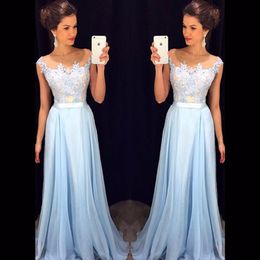 Top Apliques de encaje azul Vestidos largos de fiesta Escote redondo Hasta el suelo Vestido de fiesta de noche de gasa Vestido formal elegante