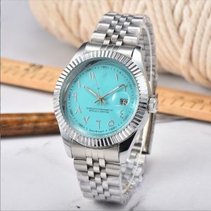 Designermerk Herenhorloges Polshorloges mode quartz Horloge Roestvrij stalen band Modern Sport Beweging polshorloge klassiekers Polshorloge Montre de luxe