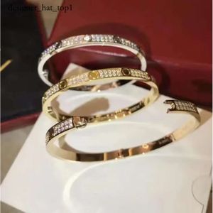Top Brand Pure 925 Designer de bijoux en argent sterling pour les femmes Brangle de roussin de vis