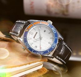 Top marque quartz mode mens horloge montres 40mm ligne de date automatique cadran squelette montre design en acier inoxydable cuir ceinture bracelet cadeaux montre-bracelet Montre de Luxe
