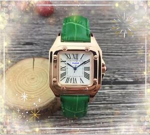 Top Brand petite taille Femmes Tank Watches Square Case coloré Cow Cuir Strap Quartz Mouvement Tous les cadeaux Crime 3 Pointer Femmes Velles