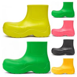 Top Chelsea Boots Womens Candy Solid Colors Pink Triple Black Bule Pistachio Frost Geel Rood Platform Martin Enkle Boot Ronde Tees Waterdicht