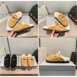 Zapatillas de piel de oveja con plataforma gruesa para mujer, zapatos de invierno de diseñador de marca Muller, parte inferior gruesa, piel sintética, chanclas peludas y esponjosas, medio mocasín, zapatillas de deporte de ante