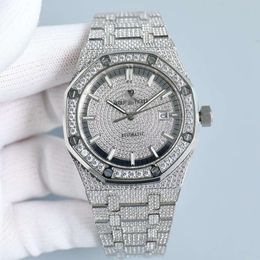 Top Clone Ap Diamond Diamonds Watch Pass Test Mouvement à quartz vvs Iced Out Sapphire Diamond Watch Auto RIKO Montre mécanique de haute qualité Buste Down Out Royal