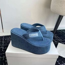 Top Coperni Sandals Letter Borduurwerk Eva platte bodem slippers voor dames zomerslippers dragen strand sandalen ontwerper Casual Daily Outfit Slides 61