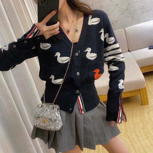 Top Craftsmansblit Tom Prilleurs Automne et hiver nouveau British Style Tom Four Bar V-Neck Tricot Cardigan Little Duck Pull Women's Top Women's