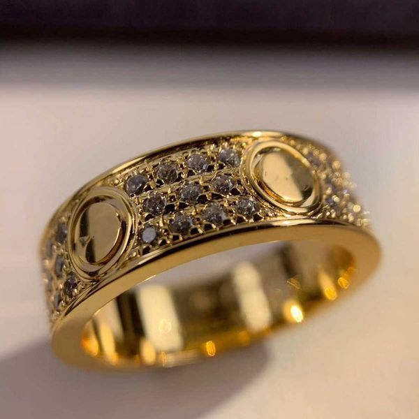 Top Design Carter Star Ring New Ring New Ring for Men and Women Couple Rings Colore Incolore en acier de titane Cadeau pour sœurs pour les sœurs