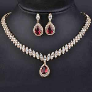 Top Design Elegante Oostenrijk Rood Crystal Gold Color Romantic NecklaceOrdrings Sieraden Sets Huwelijksgeschenk voor Vrouw GLN0109