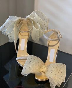 Topontwerp Vrouwen Aveline Sandalen schoenen Patent Leather Pointed Pumps met bow-embellishment Pointed-teen Gemiddeld Lady trouwjurk avond