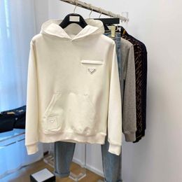 Topontwerper herfst- en wintermode Straatkatoenen sweatshirt met capuchon Ademende casual hoodie voor dames en heren met alfabetisch geometrisch patroon