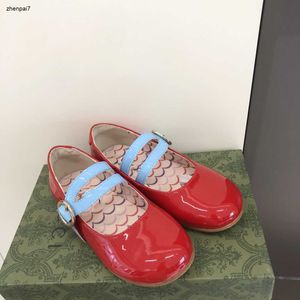 Top Designer Girl Flat Shoes Patent Leather Baby Casual Shoe Fashion Kids Sneakers Box Packaging Children's Size 26-35 juli11