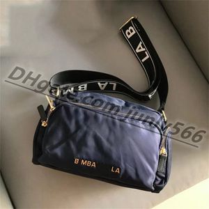 Top Designer Bolsa de hombro de alta capacidad Cámara Moda para mujer Tie Dye Lujo Nylon Crossbody Flash Correa Multicolor Bolsas de embrague Monedero