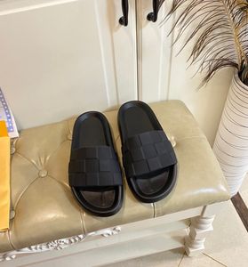 Top designer isola slipper carré sandales à plaid yk oreiller de piscine confort des diapositives unisexes