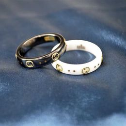 Top designer sieraden en wit keramisch zwart stalen stenen paar ring planeet gebakken deegwendingen naakte geschenken aan vriendin