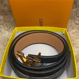 Top Designer Lu Brand Belt Width 3,8 cm Brand Belt Gold and Silver 20 Options Buckle lisse brillante, avec des sacs de créateurs authentiques chèvre Adopt Daughter Lundi