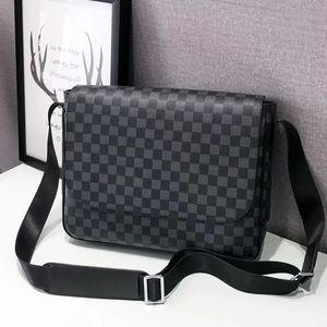 top Designer Male Business Bags Solo hombro Sacoche Laptop Bag Sección transversal Maletín Paquete de computadora Bolso inclinado Hombres Bolsos Satchel luxury 1