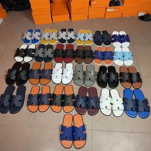 2024 Top Designer Hommes Pantoufles Designer Sandales En Cuir Izmir Flip Flop Oran Heritage Sandales En Cuir De Veau D'été Paresseux Grande Plage Diapositives Occasionnelles avec boîte