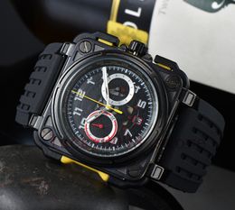 Los mejores relojes para hombre de diseño Movimiento elegante movimiento de cuarzo cómodo correa de goma relojes de pulsera montre de luxe 007 reloj