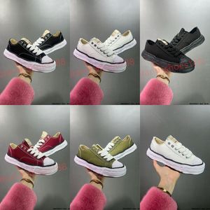 Top Designer Chaussures Casual pour hommes Femmes Designer Formateurs Chaussures Casual Mimiy Luxe Classique Noir Blanc Toile Chaussures À Lacets Massage Plateforme Chaussure Curseurs En Plein Air