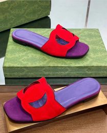 Top designer pantoufle sandales à découpes imbriquées chaussures femmes découpes diapositives appartements intemporels été sans lacet tongs féminines parfaites belles pantoufles de dame fabriquées en italie