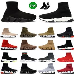 Chaussettes de créateurs Chaussures décontractées Plateforme Hommes Femmes Brillant Knit Speed 2.0 1.0 Entraîneur Triple Noir Blanc Master Emed Paris Bottes Runner Baskets Livraison Gratuite