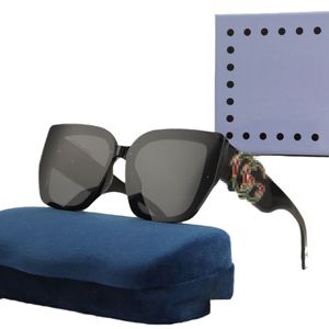 Top designer zonnebrillen voor dames en heren Fashion Model Speciale UV 400-bescherming Double Beam Frame Outdoor Oversize Wrap Design Alloy Diamond GG-zonnebril