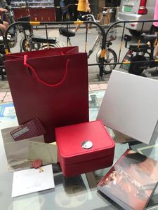 Topdesigner Horlogedozen geschenkkoffer voor horloges horlogegebruik Horlogedozen Taskoffers Luxe Rode ontwerpersdozen