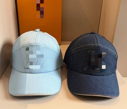 Gorra de béisbol bordada superior Mezclilla Gorras de viaje de primavera y verano para hombres y mujeres Gorras con visera Tapa dura Sombrero para el sol transfronterizo de Europa y América