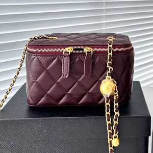 Tassen van bekende topmerken Mode Schoudertas Bas handtas crossbody Designer bucket Bag Geruite portemonnee Dubbele letter stevige gesp Schapenvachtpatroon Luxe dames