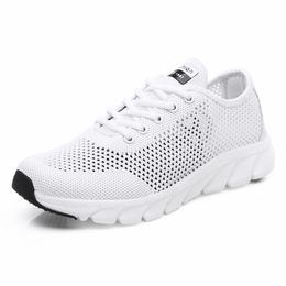 Top Fashion 2021 Mannen Womens Sport Running Schoenen Hoge Kwaliteit Effen Kleur Ademend Outdoor Lopers Roze Knit Tennis Sneakers Maat 35-44 WY30-928