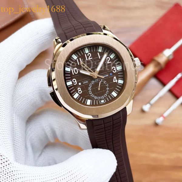 Top Fashion Mechanical Mechanical Saboning Watch Men Gold Sier Dial Classic Two Time Zone Wallwatch Gentlemen Casta de goma Reloj 562e