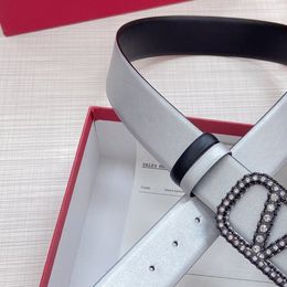 Top Fashion Business Design Womens Belt 4.0cm Diamante con diamantes Diseñador de marcas de lujo Belt Belt Beatwalk Galabia de pasarela mejor calidad con caja 0001