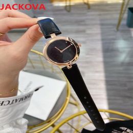 TOP Mode Luxe Femmes rouge rose blanc montre en cuir belle designer Boîtier En Acier Inoxydable Dame Montre De Haute Qualité Quartz Clock184d