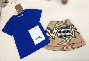Top Girls Trackssits Designer Multi Color Facultatif Kids Dress Suits Taille 90-150 T-shirt à cou rond et jupe courte DEC20