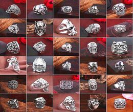 Top Gothic Punk Surtido Skull Sports Bikers Women039s Men039s Vintage Antique Silver Skeleton Jewelry Ring 50 PCS Lotes Whole3067457