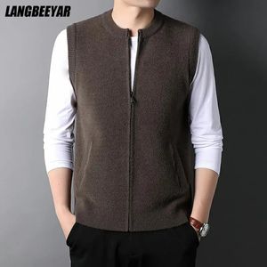 Hoogwaardige Herfst Winter Modemerk Rits Gebreid Vest Trui Vest Mannen Retro Crew Wollen Mouwloze Casual Man Kleding 240119