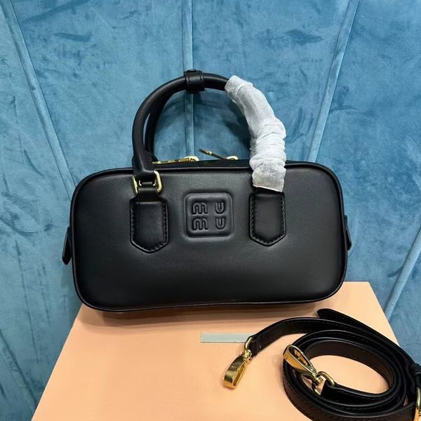 poignée supérieure de luxe femmes hommes miui lolita pochette sac 7a qualité cross body sacs à bandoulière fourre-tout sac à main vintage en cuir véritable gym petit arcadie sacs de créateurs en relief