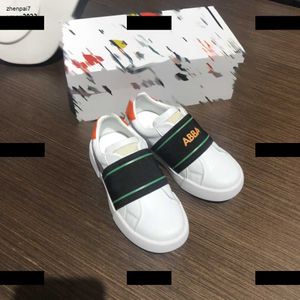 Top hoogwaardige kinderschoenen dierenpatroon stickers kind sneakers slip-on baby casual schoenen doos bescherming kinderen maat 26-35