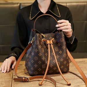 Top haute qualité MM seau sacs de luxe portefeuille sacs à main crossbody designer sac femme sac à main sacs à bandoulière designers femmes sacs à main de luxe M44020 DHgate Sacs