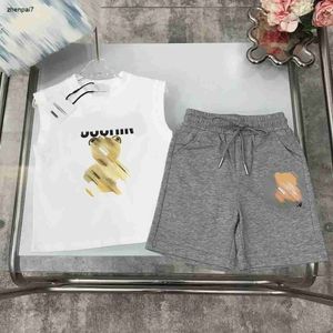 Top Kids Designer Clother Baby Summer Suit Taille 100-150 cm 2pcs T-shirt sans manches et shorts de taille élastique