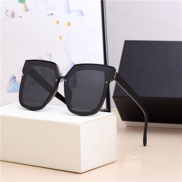 Top gafas de sol de lujo polaroid diseñador de lentes para mujer para hombre gafas senior gafas para mujer marco de anteojos gafas de sol de metal vintage con caja