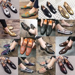 Top Luxe Merk Designer Loafers Heren Jurk Schoenen Ondiepe Ronde Neus slip-on Eenvoud PU Leer Casual Business Schoenen L Klassieke Comfortabele Schoenen