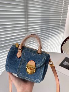 Sac à main en Denim pour femmes, sac à oreiller de luxe de styliste, sac à bandoulière, accessoires en métal doré, 16CM