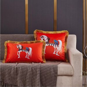 TOP Diseñador de lujo Almohada Cojín decorativo clásico Decoración para el hogar Cojines de lujo Fundas de almohadas Retrato de moda Sofá de dormitorio 2023