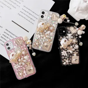Top Designers de luxe Strass Diamond Phone Cases pour iPhone 15 Pro Max 15Plus 14Pro 13 12 11 Designer Bling Fashion Creative Cellphone Case Mobile Shell