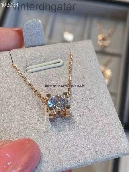 Top Luxury Fine 1to1 Collier de créateur d'origine pour femmes Collier de diamant en diamant Champagne en or