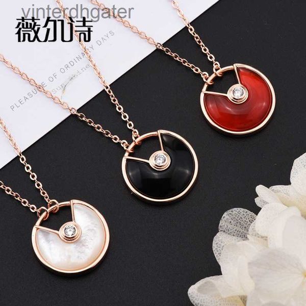 Top Luxe Fine 1to1 Collier de créateur original pour femmes S925 Argent Blanc Fritillaria Paix Talisman Collier Chaîne Femme Populaire Carter Haute Qualité Bijoux