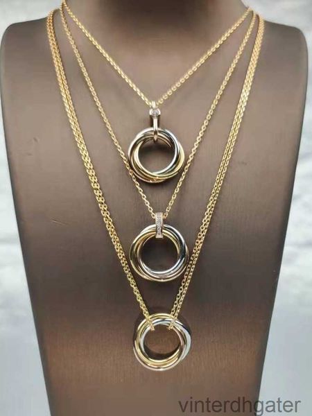 Top Luxury Fine Fine Original 1to1 Collier de créateur pour femmes Seiko Three Ring Carter Collier Womens 18K Rose Gold Pendant Colliers de chaîne de haute qualité pour femmes